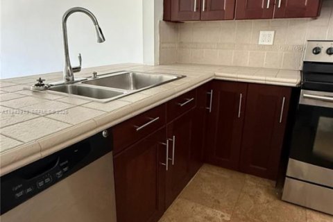 Condo à Miami, Floride, 1 chambre  № 1999230