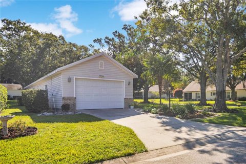 Villa ou maison à vendre à Leesburg, Floride: 2 chambres, 101.73 m2 № 1902566 - photo 2