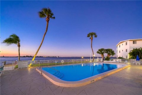 Condominio en venta en Sarasota, Florida, 2 dormitorios, 75.81 m2 № 2142346 - foto 23