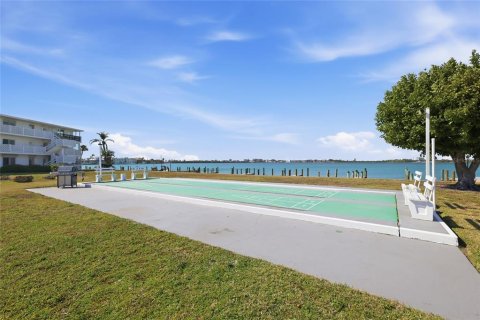 Condominio en venta en Sarasota, Florida, 2 dormitorios, 75.81 m2 № 2142346 - foto 25