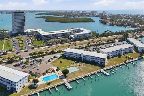 Condo à Sarasota, Floride, 2 chambres  № 2142346