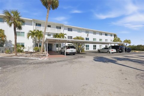 Condominio en venta en Sarasota, Florida, 2 dormitorios, 75.81 m2 № 2142346 - foto 18