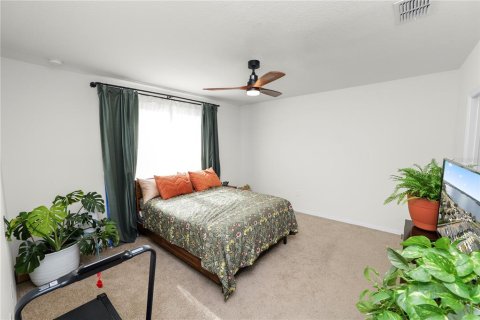 House in Eagle Lake, Florida 3 bedrooms, 151.34 sq.m. № 1561740 - photo 23