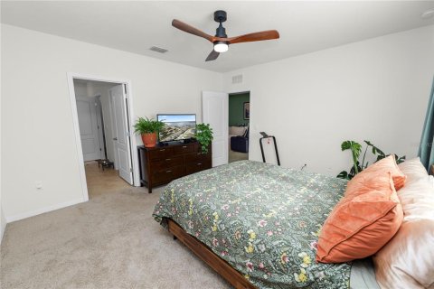 House in Eagle Lake, Florida 3 bedrooms, 151.34 sq.m. № 1561740 - photo 22