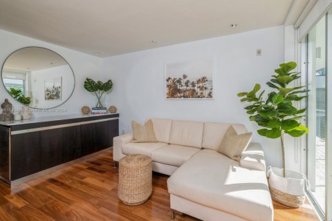 Copropriété à louer à Miami Beach, Floride: 1 chambre, 38.18 m2 № 1764880 - photo 8