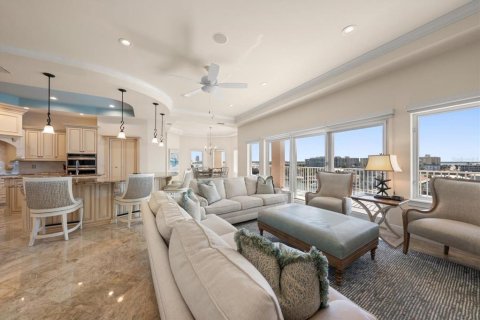 Купить кондоминиум в Клируотер, Флорида 5 комнат, 338.35м2, № 2423588 - фото 14