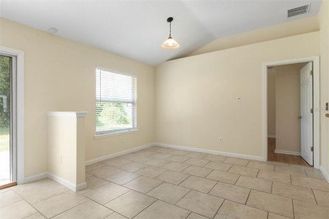 House in Palm Coast, Florida 4 bedrooms, 201.04 sq.m. № 1910062 - photo 13