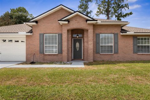 House in Palm Coast, Florida 4 bedrooms, 201.04 sq.m. № 1910062 - photo 3