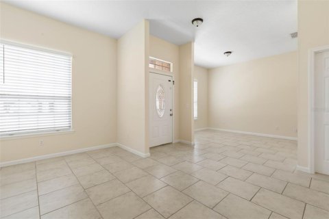 House in Palm Coast, Florida 4 bedrooms, 201.04 sq.m. № 1910062 - photo 6