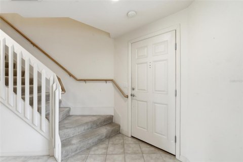 Townhouse in Punta Gorda, Florida 2 bedrooms, 107.21 sq.m. № 2215693 - photo 12