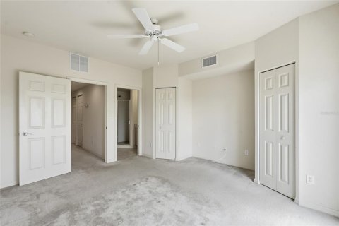 Townhouse in Punta Gorda, Florida 2 bedrooms, 107.21 sq.m. № 2215693 - photo 14