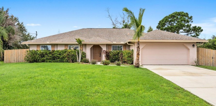 Casa en Port St. Lucie, Florida 4 dormitorios, 181.25 m2 № 2385480