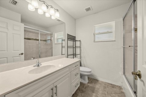 Casa en venta en Port St. Lucie, Florida, 4 dormitorios, 181.25 m2 № 2385480 - foto 29