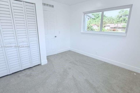 House in Boynton Beach, Florida 2 bedrooms, 145.48 sq.m. № 1995973 - photo 6