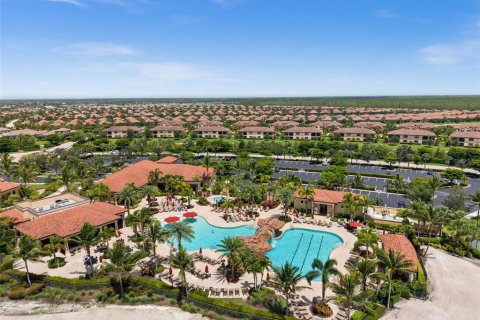 Condominio en venta en Bonita Springs, Florida, 3 dormitorios, 163.51 m2 № 1796602 - foto 4