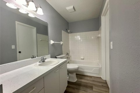 Condominio en alquiler en Kissimmee, Florida, 2 dormitorios, 102.01 m2 № 1916537 - foto 11