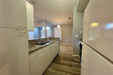 Condominio en alquiler en Kissimmee, Florida, 2 dormitorios, 102.01 m2 № 1916537 - foto 4