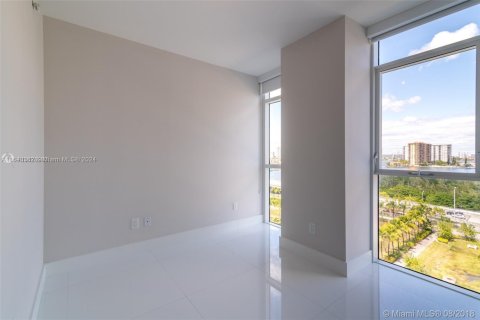 Copropriété à vendre à Sunny Isles Beach, Floride: 3 chambres, 158.4 m2 № 1934769 - photo 10