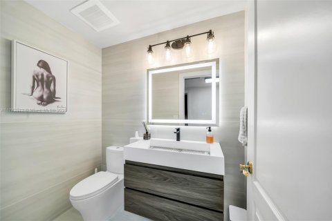 Copropriété à vendre à Hollywood, Floride: 3 chambres, 272.67 m2 № 1937826 - photo 27