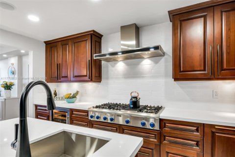 Copropriété à vendre à Hollywood, Floride: 3 chambres, 272.67 m2 № 1937826 - photo 22