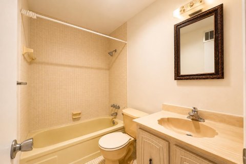 Copropriété à louer à Hollywood, Floride: 2 chambres, 89.93 m2 № 2268263 - photo 13