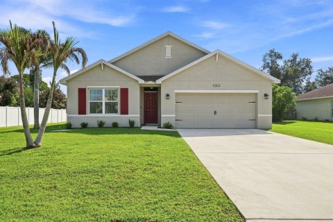 Casa en venta en Port St. Lucie, Florida, 4 dormitorios, 182.09 m2 № 2301769 - foto 2