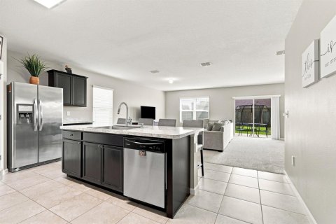 Casa en venta en Port St. Lucie, Florida, 4 dormitorios, 182.09 m2 № 2301769 - foto 12