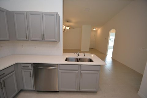 Apartamento en alquiler en Palm Coast, Florida, 3 dormitorios, 112.5 m2 № 1905995 - foto 12