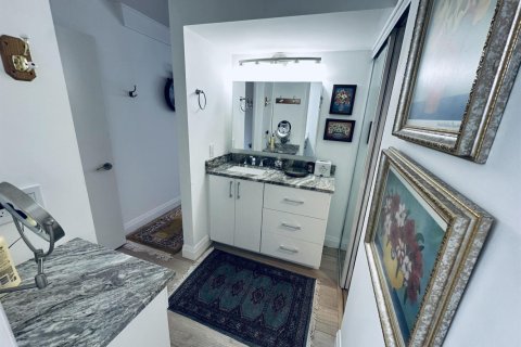 Condo in Boca Raton, Florida, 3 bedrooms  № 2261434 - photo 12