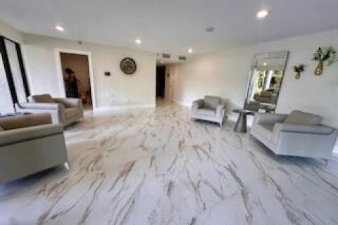 Condo in Boca Raton, Florida, 3 bedrooms  № 2261434 - photo 26