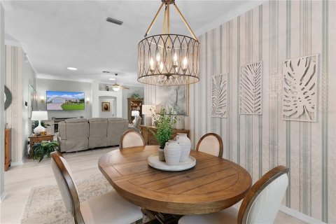 Casa en venta en The Villages, Florida, 3 dormitorios, 203.08 m2 № 1835799 - foto 7