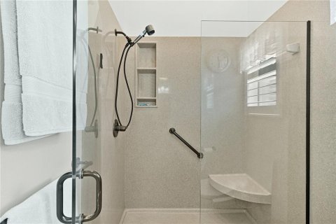 Casa en venta en The Villages, Florida, 3 dormitorios, 203.08 m2 № 1835799 - foto 20