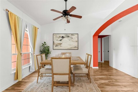 Villa ou maison à vendre à Belleview, Floride: 4 chambres, 252.42 m2 № 2419198 - photo 4