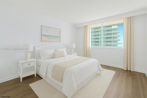 Condo in Miami Beach, Florida, 2 bedrooms  № 1957561 - photo 8