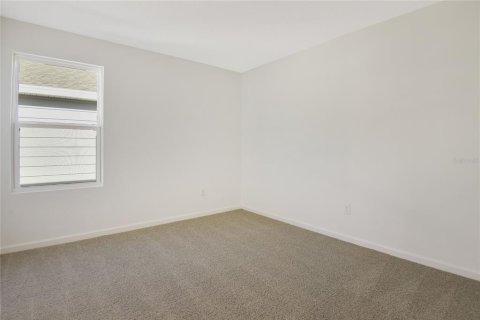 Villa ou maison à vendre à Ocala, Floride: 4 chambres, 201.6 m2 № 2149828 - photo 14
