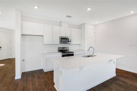 Villa ou maison à vendre à Ocala, Floride: 4 chambres, 201.6 m2 № 2149828 - photo 7