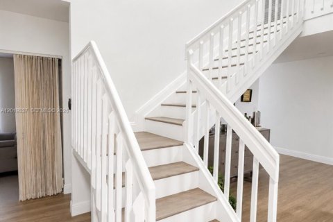Adosado en venta en Wellington, Florida, 3 dormitorios, 193.61 m2 № 2185307 - foto 13