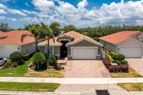 House in Venice, Florida 3 bedrooms, 184.32 sq.m. № 1760453 - photo 1