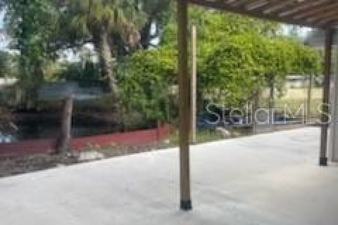 Appartement à louer à North Fort Myers, Floride: 2 chambres, 101.82 m2 № 2107120 - photo 8