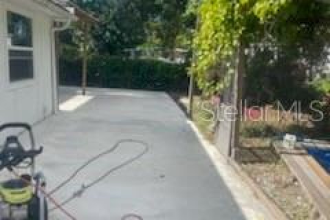 Appartement à louer à North Fort Myers, Floride: 2 chambres, 101.82 m2 № 2107120 - photo 3