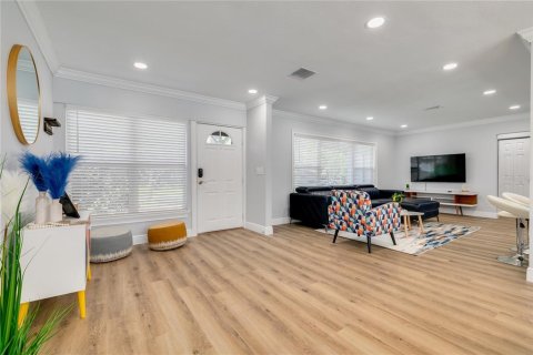 Casa en venta en Largo, Florida, 3 dormitorios, 139.17 m2 № 1903829 - foto 5