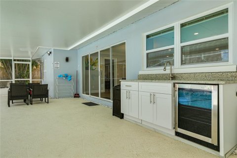 House in Largo, Florida 3 bedrooms, 139.17 sq.m. № 1903829 - photo 27