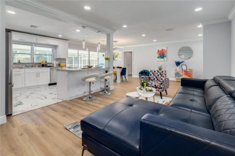 Casa en venta en Largo, Florida, 3 dormitorios, 139.17 m2 № 1903829 - foto 7