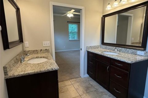 House in Gainesville, Florida 3 bedrooms, 146.79 sq.m. № 1808420 - photo 25
