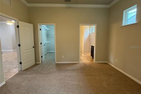 House in Gainesville, Florida 3 bedrooms, 146.79 sq.m. № 1808420 - photo 20