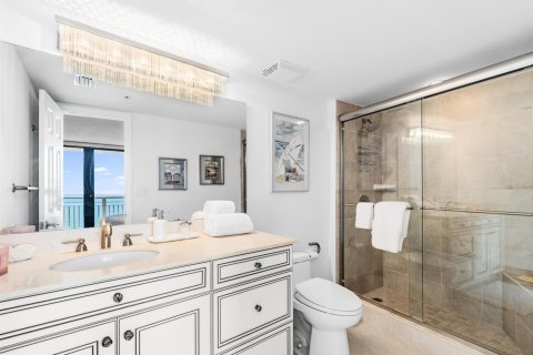 Condominio en alquiler en Riviera Beach, Florida, 2 dormitorios, 140.19 m2 № 2168291 - foto 6