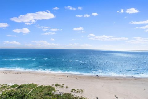Condominio en alquiler en Riviera Beach, Florida, 2 dormitorios, 140.19 m2 № 2168291 - foto 2