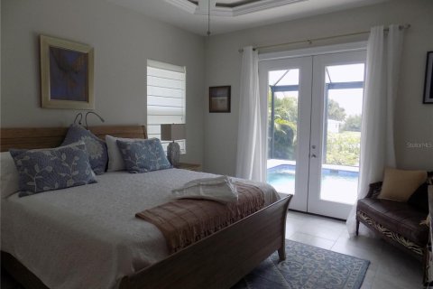 House in Punta Gorda, Florida 4 bedrooms, 305.09 sq.m. № 1820454 - photo 7