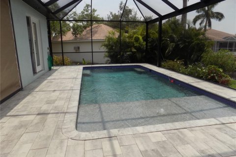 House in Punta Gorda, Florida 4 bedrooms, 305.09 sq.m. № 1820454 - photo 16