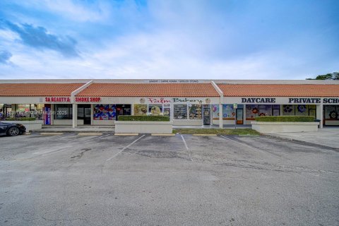 Propiedad comercial en venta en Homestead, Florida № 1934346 - foto 20